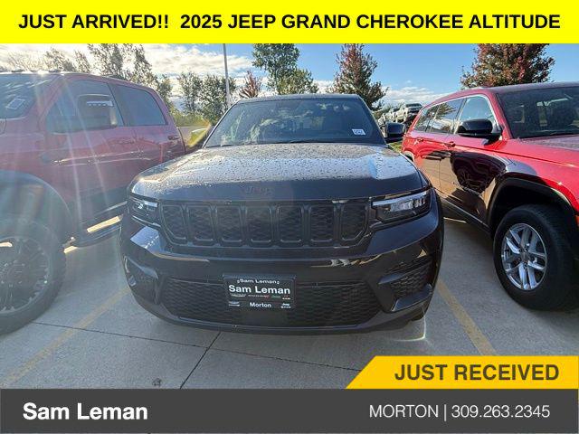 2025 Jeep Grand Cherokee GRAND CHEROKEE ALTITUDE X 4X4