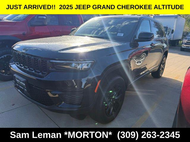 2025 Jeep Grand Cherokee GRAND CHEROKEE ALTITUDE X 4X4 2025 Jeep Grand Cherokee GRAND CHEROKEE ALTITUDE X 4X4