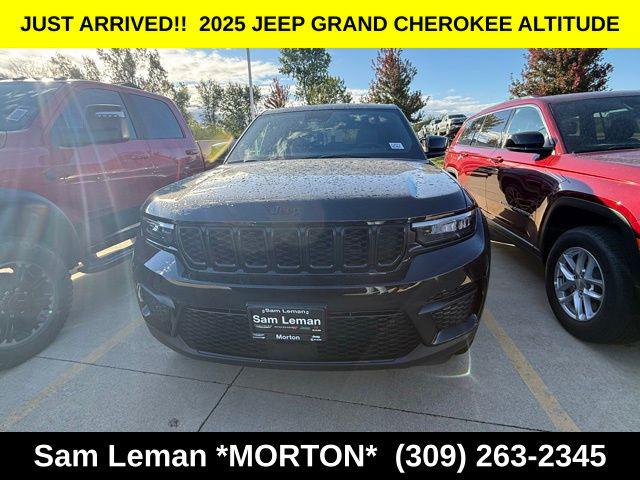 2025 Jeep Grand Cherokee GRAND CHEROKEE ALTITUDE X 4X4 2025 Jeep Grand Cherokee GRAND CHEROKEE ALTITUDE X 4X4