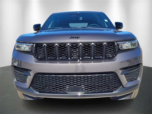 2025 Jeep Grand Cherokee GRAND CHEROKEE ALTITUDE 4X2 2025 Jeep Grand Cherokee GRAND CHEROKEE ALTITUDE 4X2
