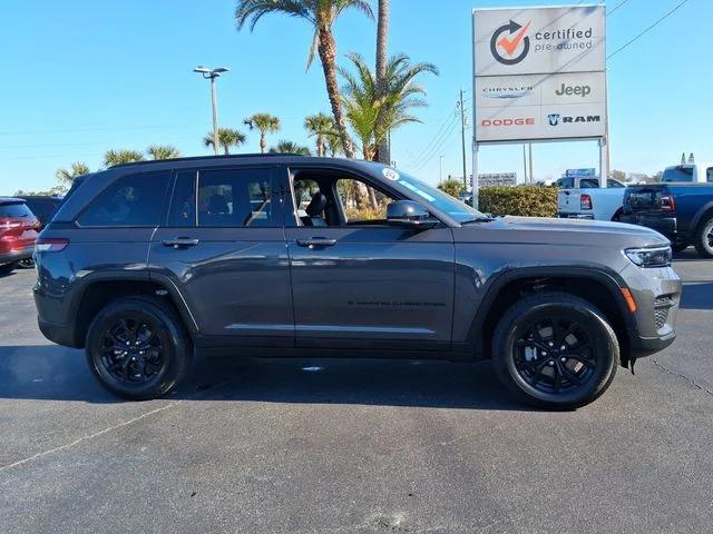 2025 Jeep Grand Cherokee Altitude 4x2