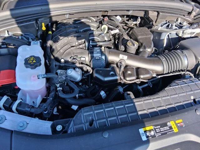 2025 Jeep Grand Cherokee Altitude 4x2