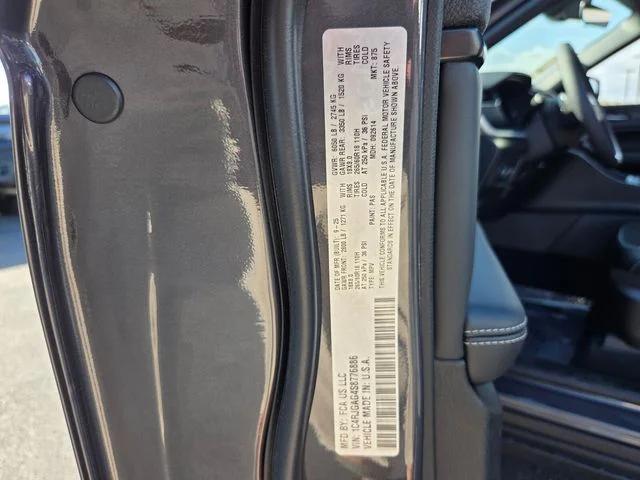 2025 Jeep Grand Cherokee Altitude 4x2