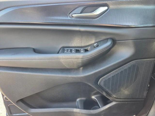 2025 Jeep Grand Cherokee Altitude 4x2