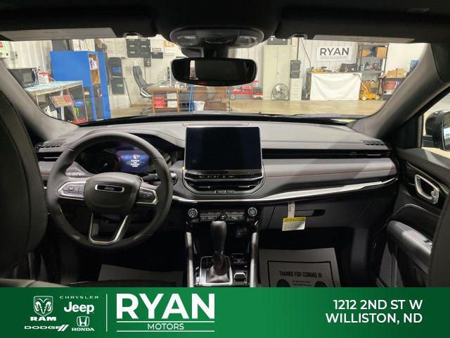 2026 Jeep Compass COMPASS TRAILHAWK 4X4 2026 Jeep Compass COMPASS TRAILHAWK 4X4