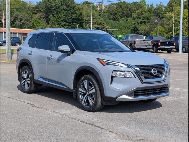 2023 Nissan Rogue Platinum FWD