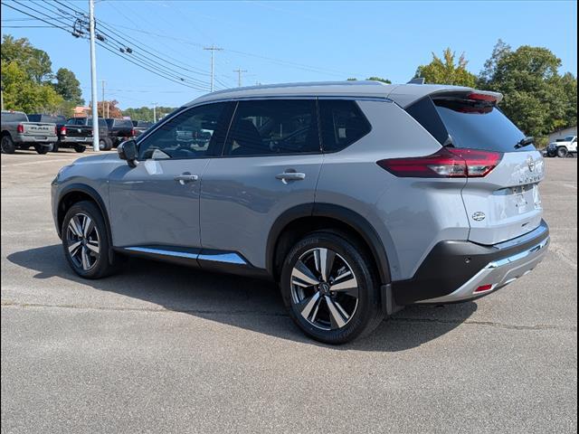2023 Nissan Rogue Platinum FWD