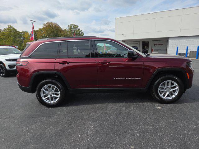 2025 Jeep Grand Cherokee GRAND CHEROKEE LAREDO X 4X4 2025 Jeep Grand Cherokee GRAND CHEROKEE LAREDO X 4X4