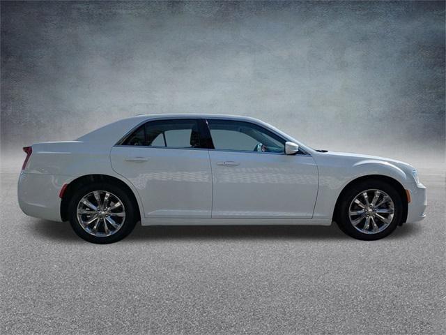 2016 Chrysler 300 Anniversary Edition 2016 Chrysler 300 Anniversary Edition
