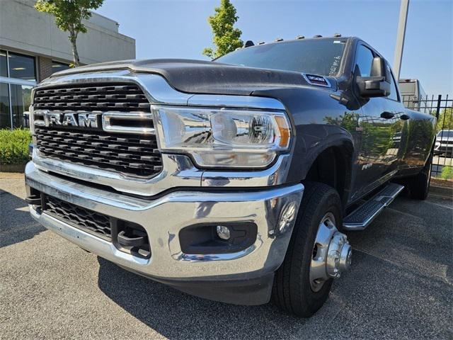 2024 RAM 3500 Big Horn Crew Cab 4x4 8 Box