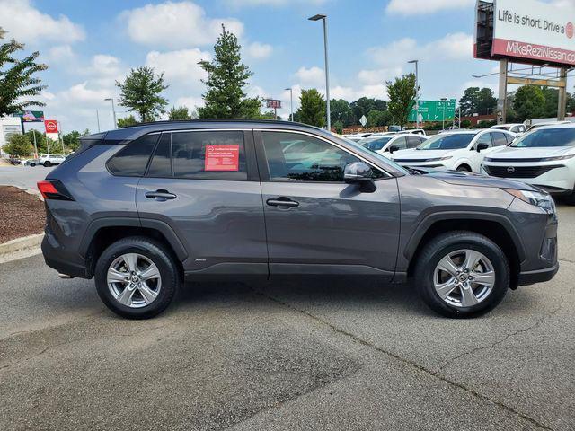 2022 Toyota RAV4 Hybrid XLE