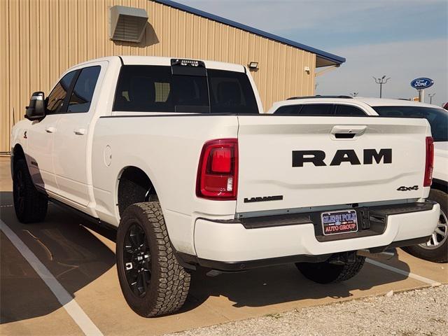 2025 RAM 2500 Laramie Crew Cab 4x4 64 Box