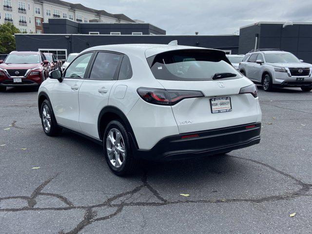 2025 Honda HR-V 2WD LX