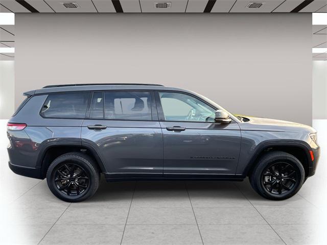 2024 Jeep Grand Cherokee L Altitude 4x4