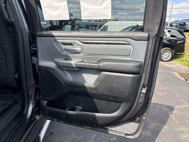 2022 Ram 1500 Big Horn Crew Cab 4x4 5'7" Box