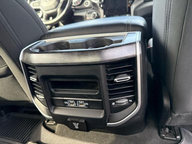 2022 Ram 1500 Big Horn Crew Cab 4x4 5'7" Box
