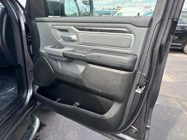 2022 Ram 1500 Big Horn Crew Cab 4x4 5'7" Box