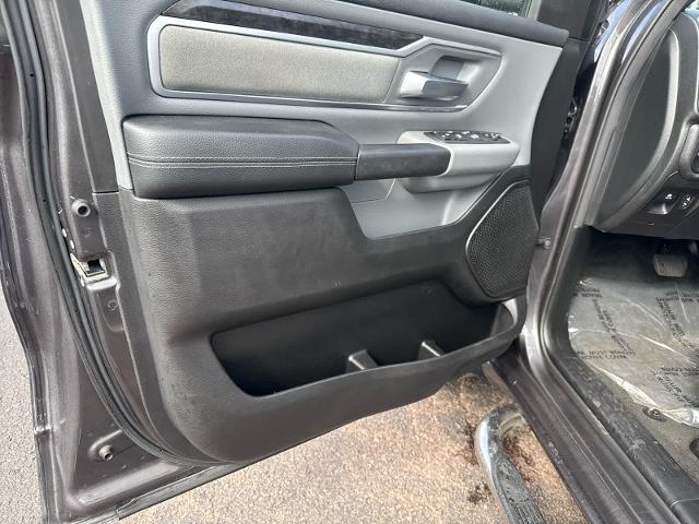 2022 Ram 1500 Big Horn Crew Cab 4x4 5'7" Box