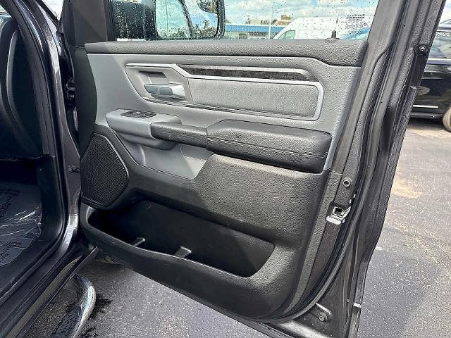 2022 Ram 1500 Big Horn Crew Cab 4x4 5'7" Box