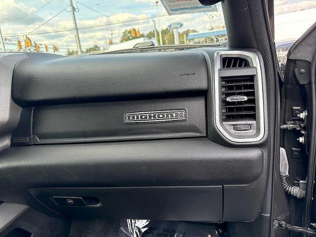 2022 Ram 1500 Big Horn Crew Cab 4x4 5'7" Box