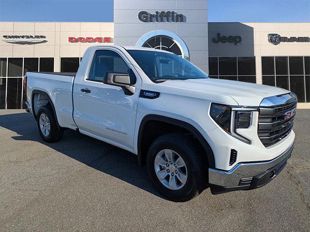 2025 GMC Sierra 1500 2WD Regular Cab Standard Box Pro 2025 GMC Sierra 1500 2WD Regular Cab Standard Box Pro