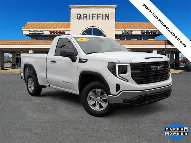 2025 GMC Sierra 1500 2WD Regular Cab Standard Box Pro 2025 GMC Sierra 1500 2WD Regular Cab Standard Box Pro