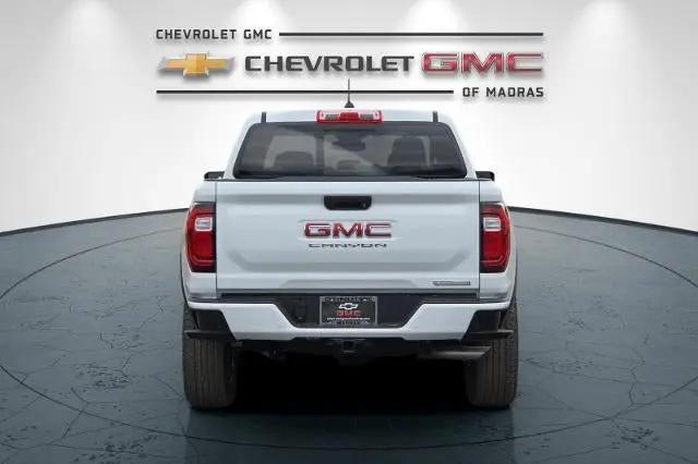 2026 GMC Canyon Elevation, 4WD