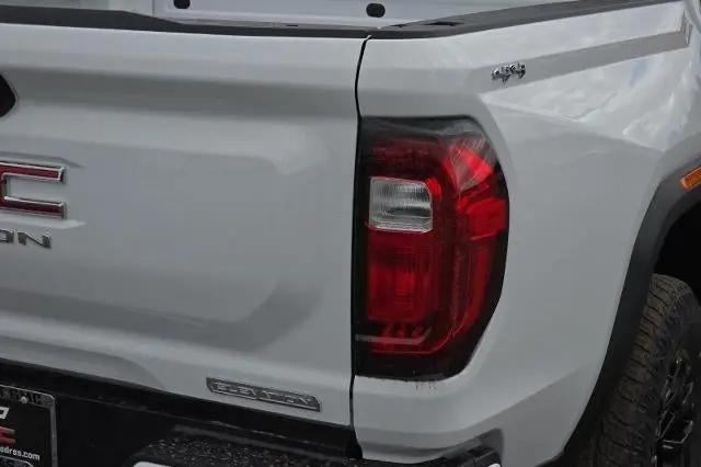 2026 GMC Canyon Elevation, 4WD