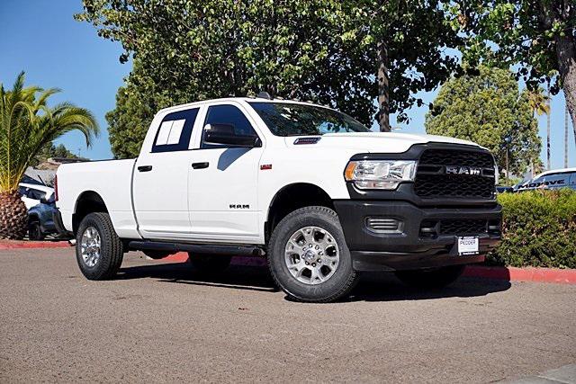 2022 RAM 2500 Tradesman Crew Cab 4x4 64 Box