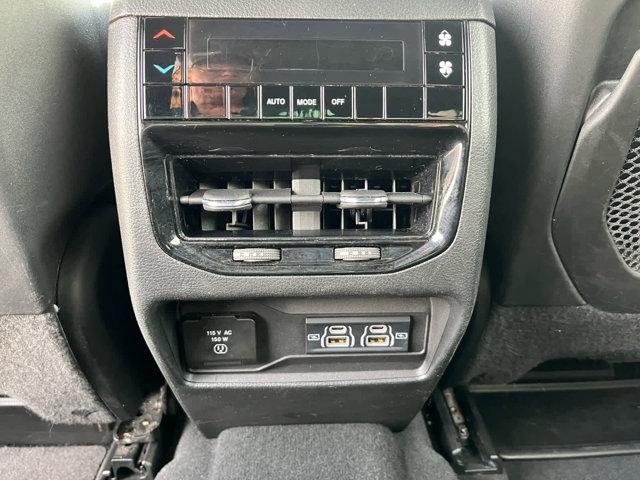 2024 Jeep Grand Cherokee L Altitude 4x4