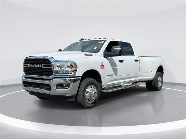 2024 RAM 3500 Big Horn Crew Cab 4x4 8 Box