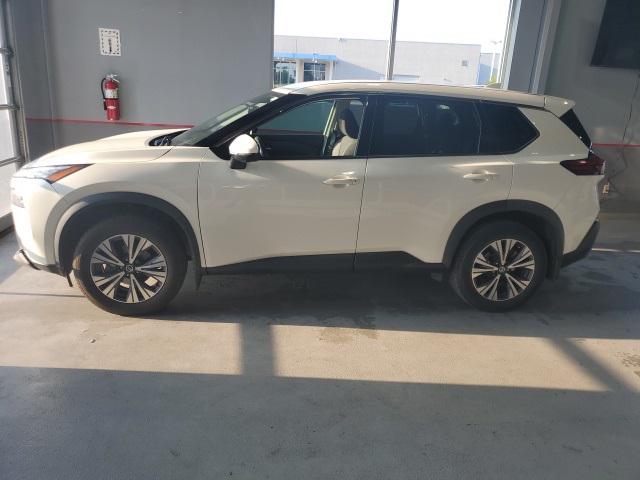 2021 Nissan Rogue SV FWD