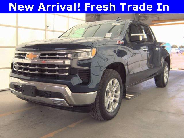2023 Chevrolet Silverado 1500 4WD Crew Cab Short Bed LTZ