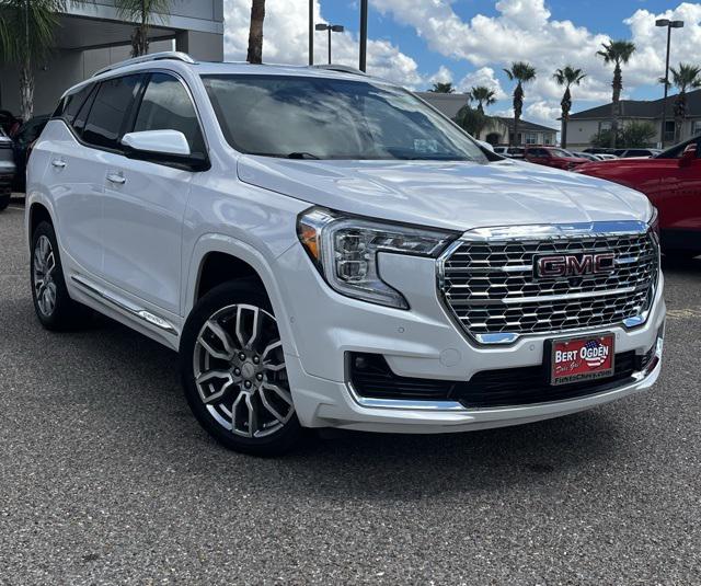 2023 GMC Terrain AWD Denali