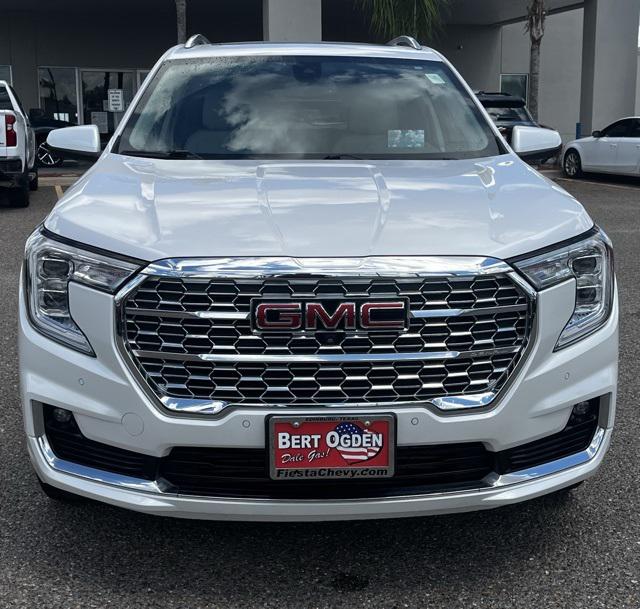 2023 GMC Terrain AWD Denali