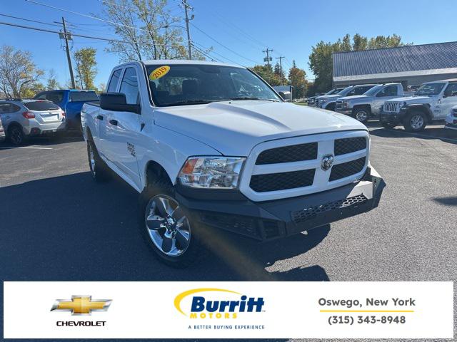 2019 RAM 1500 Classic Express Quad Cab 4x4 64 Box