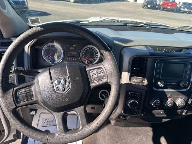 2019 RAM 1500 Classic Express Quad Cab 4x4 64 Box