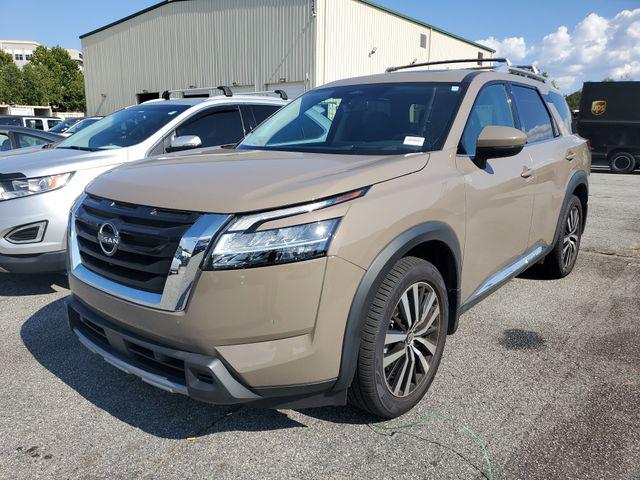2023 Nissan Pathfinder Platinum 4WD