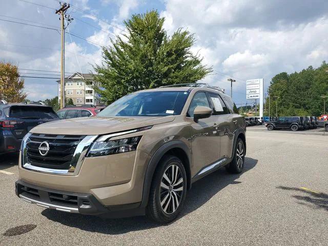 2023 Nissan Pathfinder Platinum 4WD 2023 Nissan Pathfinder Platinum 4WD