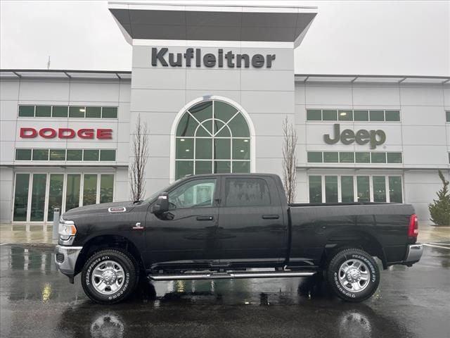 2024 RAM 2500 Tradesman Crew Cab 4x4 64 Box 2024 RAM 2500 Tradesman Crew Cab 4x4 64 Box