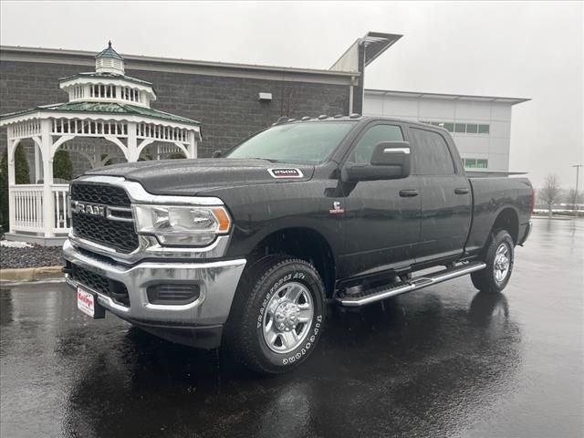 2024 RAM 2500 Tradesman Crew Cab 4x4 64 Box 2024 RAM 2500 Tradesman Crew Cab 4x4 64 Box