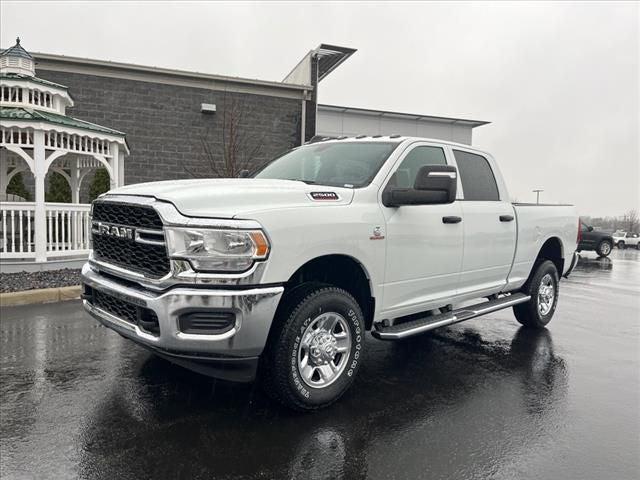 2024 RAM 2500 Tradesman Crew Cab 4x4 64 Box 2024 RAM 2500 Tradesman Crew Cab 4x4 64 Box
