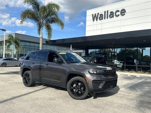 2023 Jeep Grand Cherokee Altitude 4x2