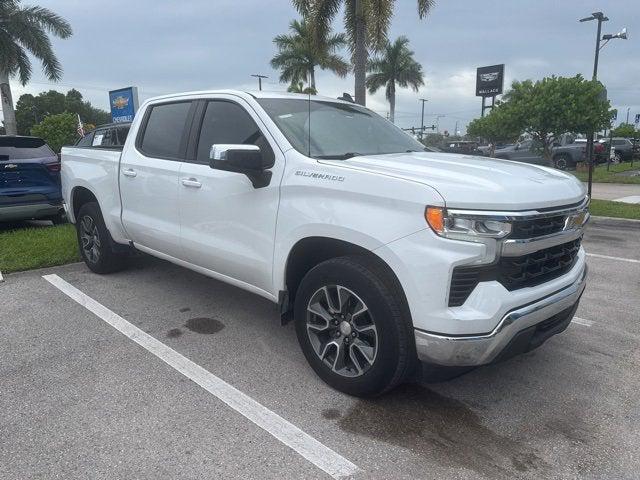 2022 Chevrolet Silverado 1500 2WD Crew Cab Short Bed LT