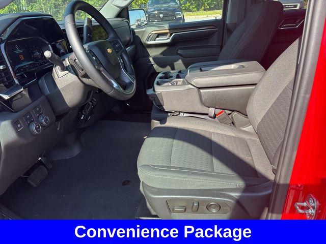 2023 Chevrolet Silverado 1500 4WD Crew Cab Short Bed LT with 2FL
