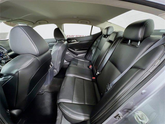 2023 Nissan Maxima SV Xtronic CVT