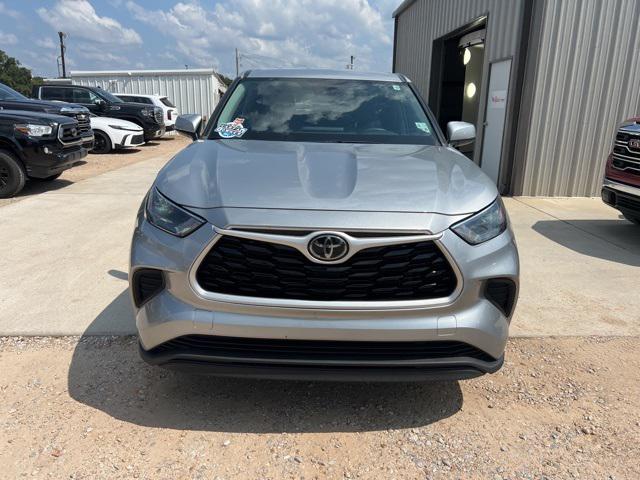 2022 Toyota Highlander L