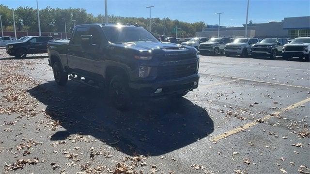 2022 Chevrolet Silverado 2500HD 4WD Crew Cab Standard Bed LTZ 2022 Chevrolet Silverado 2500HD 4WD Crew Cab Standard Bed LTZ