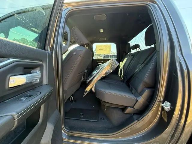 2026 Ram 3500 Big Horn Crew Cab 4x4 6'4" Box