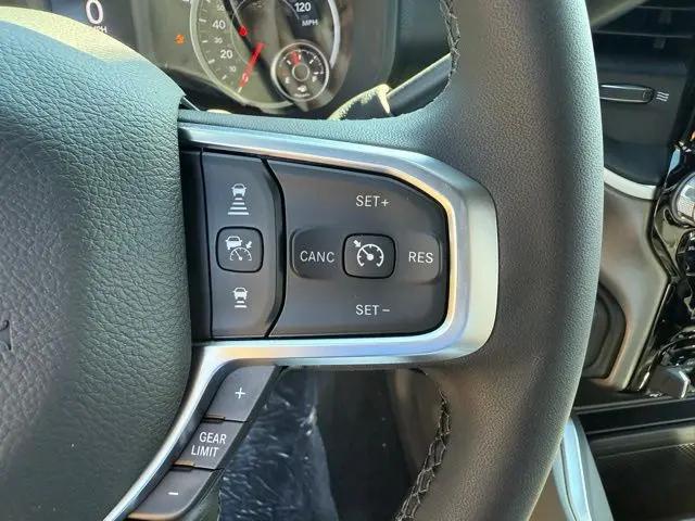 2026 Ram 3500 Big Horn Crew Cab 4x4 6'4" Box